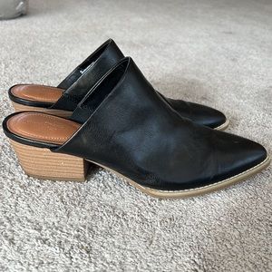 Womens black mule loafer clogs